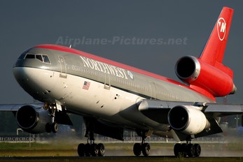 N227NW - Northwest Airlines McDonnell Douglas DC-10