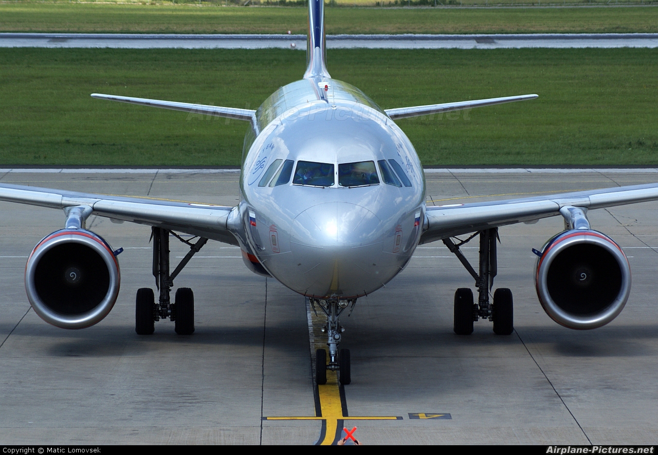 Aeroflot VP-BWH aircraft at Zagreb