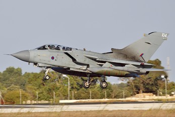 ZA405 - Royal Air Force Panavia Tornado GR.4 / 4A