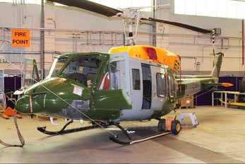 ZJ964 - British Army Bell 212