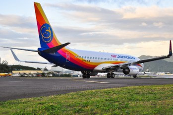 9Y-JMD - Air Jamaica Boeing 737-800