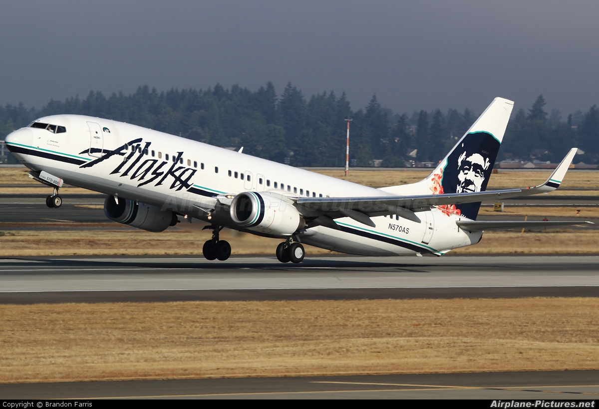 Alaska Airlines N570AS aircraft at Seattle-Tacoma Intl
