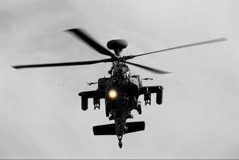 - - British Army Westland Apache AH.1
