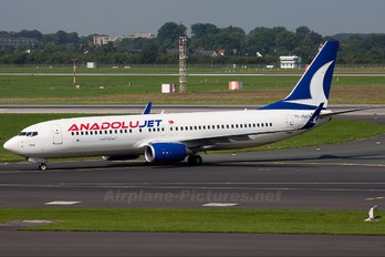 TC-JGJ - AnadoluJet Boeing 737-800