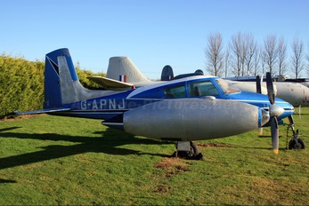 G-APNJ - Private Cessna 310