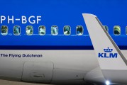 PH-BGF - KLM Boeing 737-700 aircraft