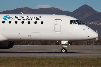 D-AEMG - Air Dolomiti Embraer ERJ-190 (190-100)
