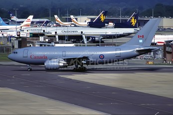 15004 - Canada - Air Force Airbus CC-150 Polaris