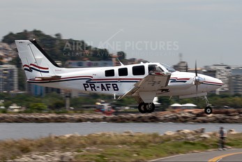 PR-AFB - Private Beechcraft 58 Baron