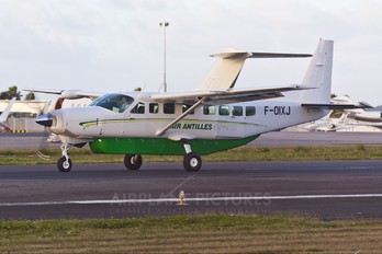 F-OIXJ - Air Antilles Express Cessna 208 Caravan