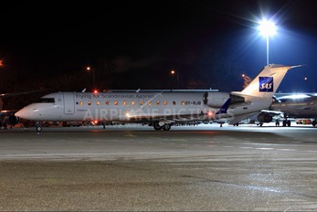 OY-RJB - Cimber Air Canadair CL-600 CRJ-200