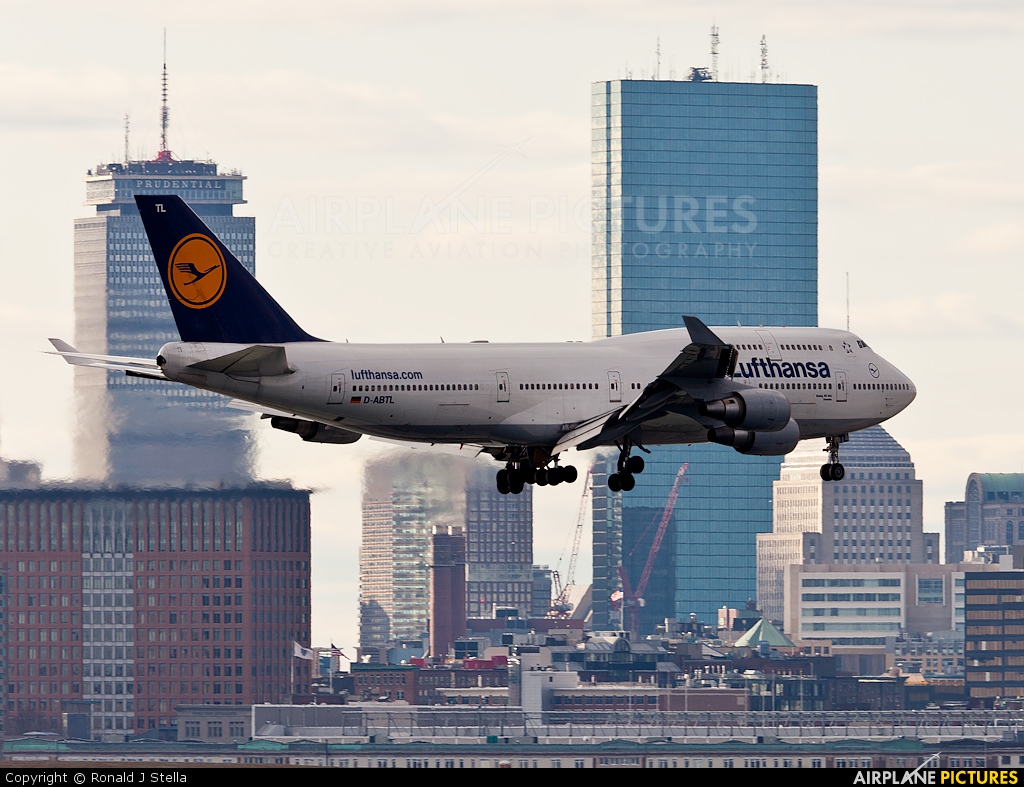 Lufthansa D-ABTL aircraft at Boston - General Edward Lawrence Logan Intl