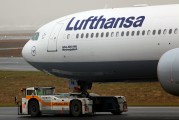 Lufthansa D-AIHI image
