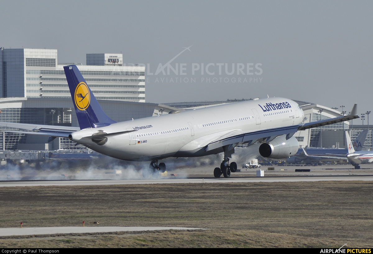 Lufthansa D-AIKD aircraft at Dallas - Fort Worth Intl