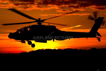 - - Netherlands - Air Force Boeing AH-64D Apache