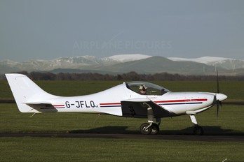 G-JFLO - Private Aerospol WT9 Dynamic