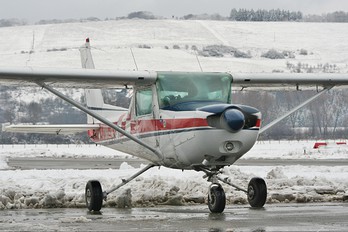 OM-AFB - Private Cessna 152