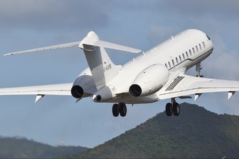 G-OXRS - Private Bombardier BD-700 Global Express