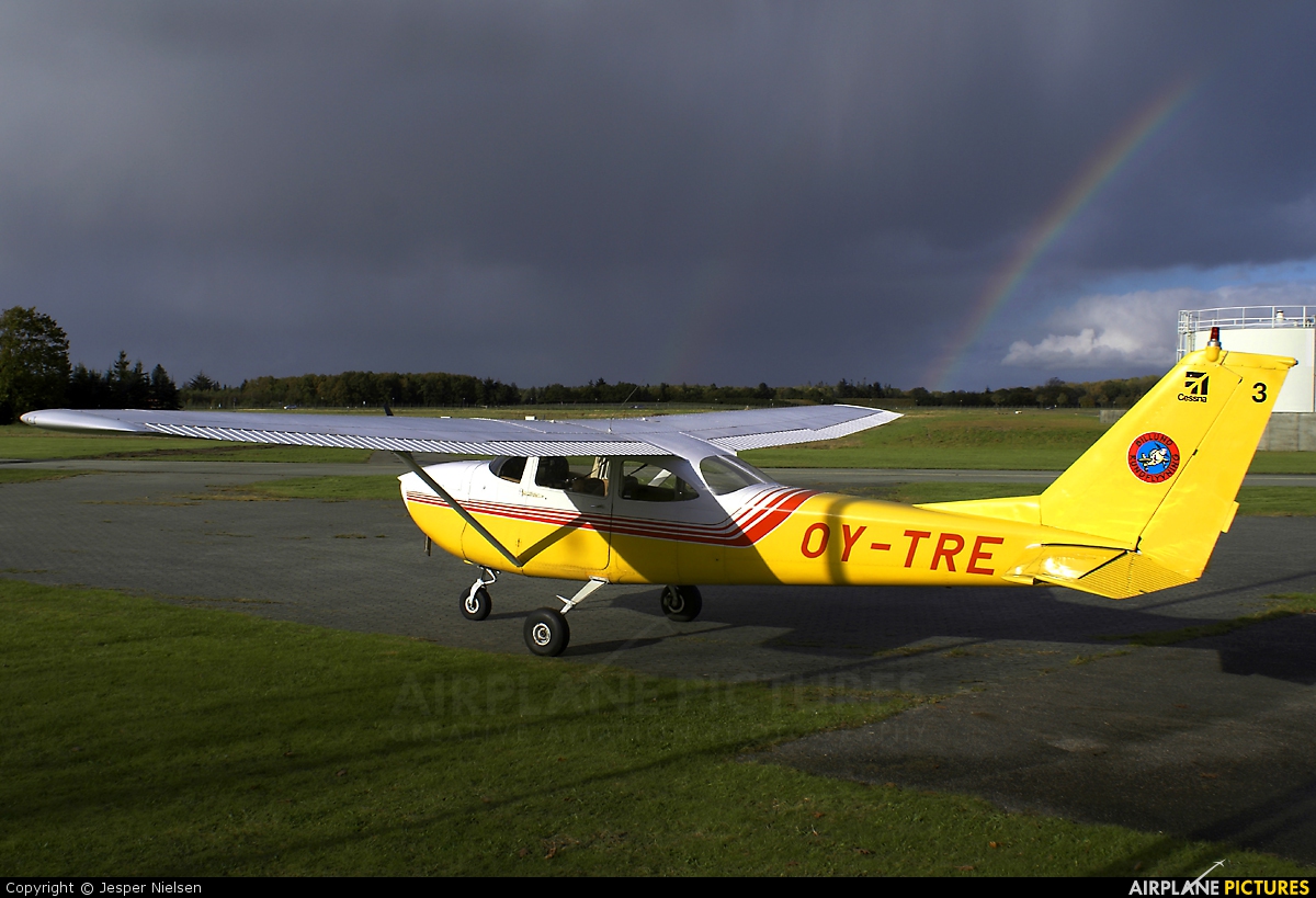 Private OY-TRE aircraft at Billund