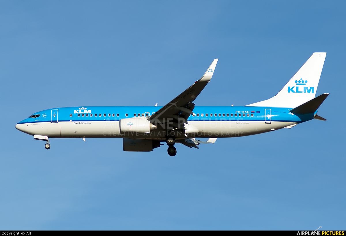KLM PH-BXU aircraft at Madrid - Barajas