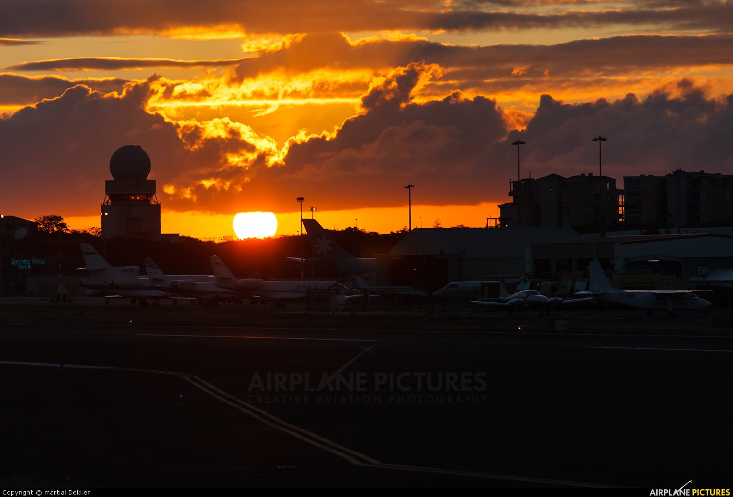 - Airport Overview - aircraft at Sint Maarten - Princess Juliana Intl