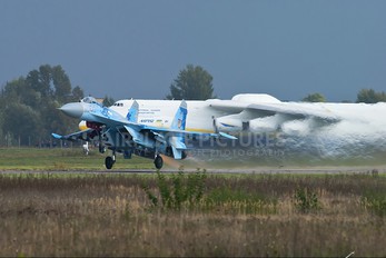 100 - Ukraine - Air Force Sukhoi Su-27