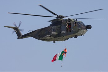 MM80988 - Italy - Air Force Sikorsky HH-3F Pelican