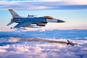 - - USA - Air National Guard General Dynamics F-16A Fighting Falcon
