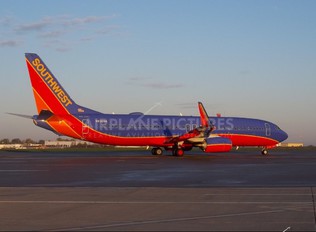 N8308K - Southwest Airlines Boeing 737-800