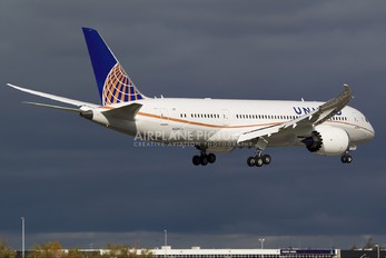 N20904 - United Airlines Boeing 787-8 Dreamliner