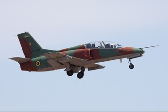 2703J - Zimbabwe - Air Force Pakistan Aeronautical Complex K-8 Karakorum