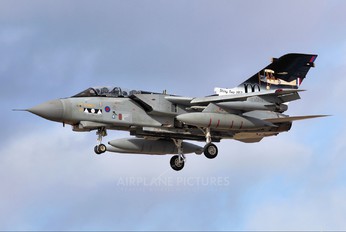 ZA398 - Royal Air Force Panavia Tornado GR.4 / 4A