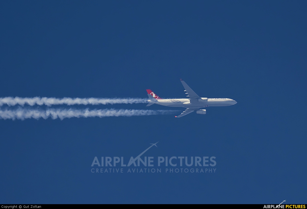 Turkish Airlines - aircraft at In Flight - Hungary