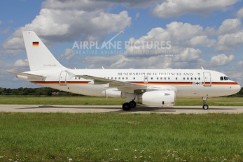 15+01 - Germany - Air Force Airbus A319 CJ