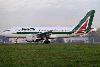 EI-IMM - Alitalia Airbus A319