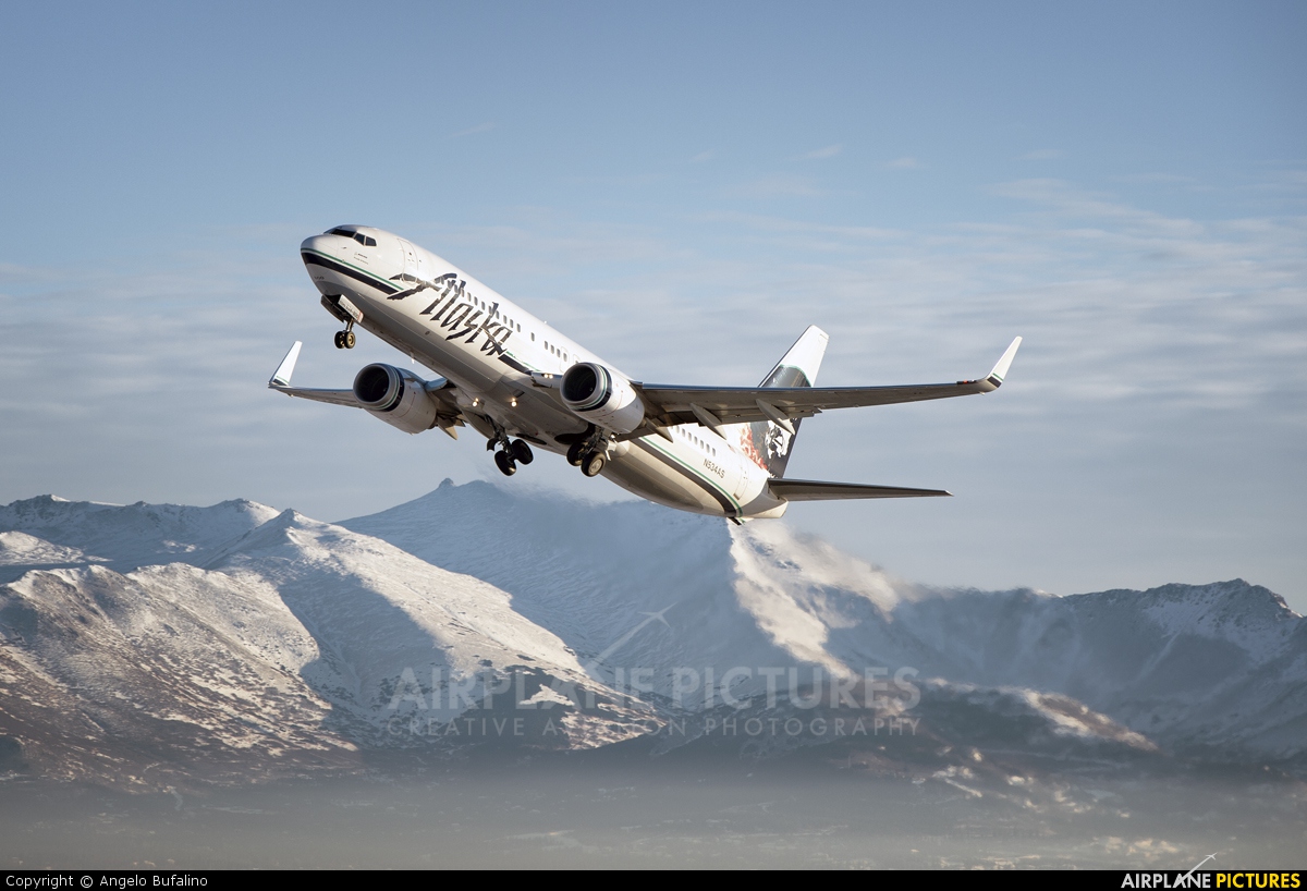 Alaska Airlines N534AS aircraft at Anchorage - Ted Stevens Intl / Kulis Air National Guard Base