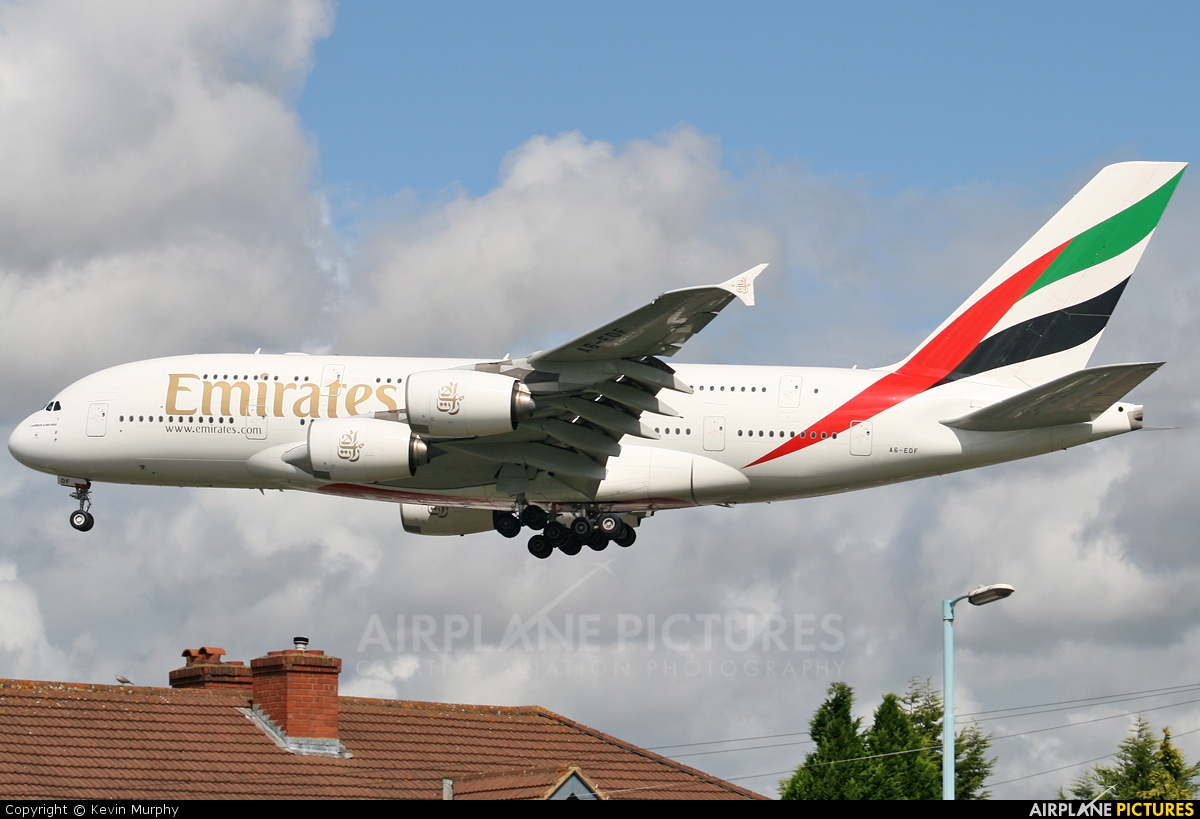 Emirates Airlines A6-EDF aircraft at London - Heathrow