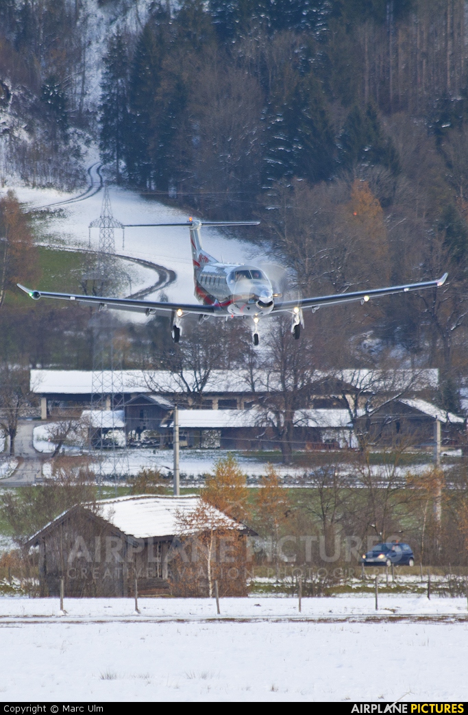 Private OK-PMC aircraft at Zell am See