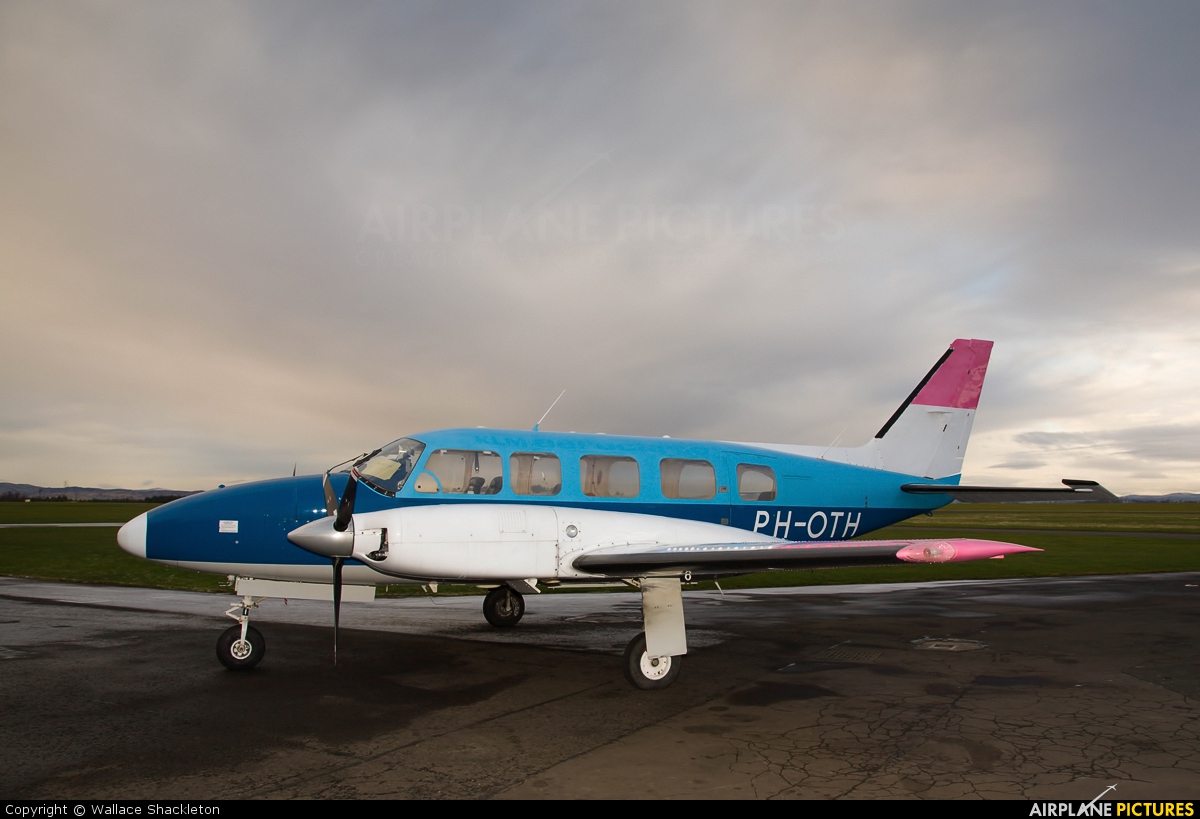 Private PH-OTH aircraft at Perth - Scone