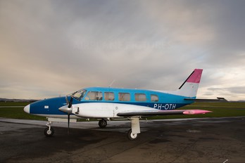 PH-OTH - Private Piper PA-31 Navajo (all models)