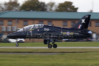 XX332 - Royal Air Force British Aerospace Hawk T.1/ 1A