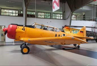 AA-615 - Germany - Air Force CCF Harvard IV