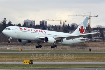 C-GHLU - Air Canada Boeing 767-300ER