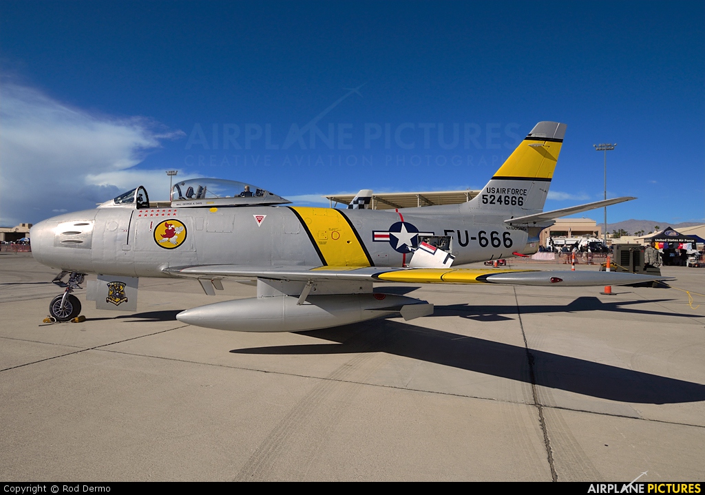 Private NX860AG aircraft at Nellis AFB