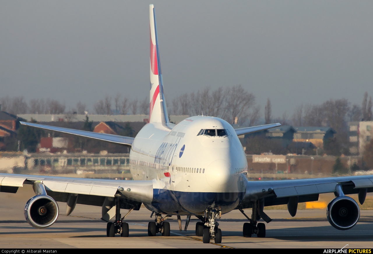 British Airways G-BNLI aircraft at London - Heathrow