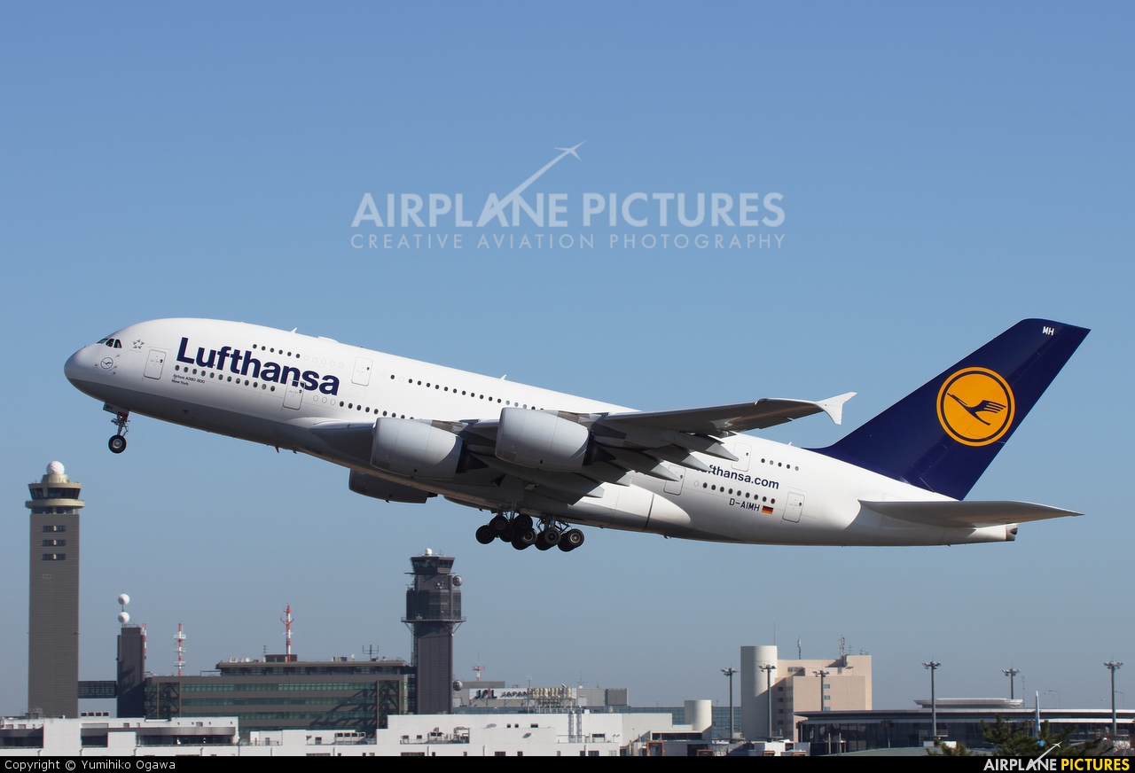 Lufthansa D-AIMH aircraft at Tokyo - Narita Intl