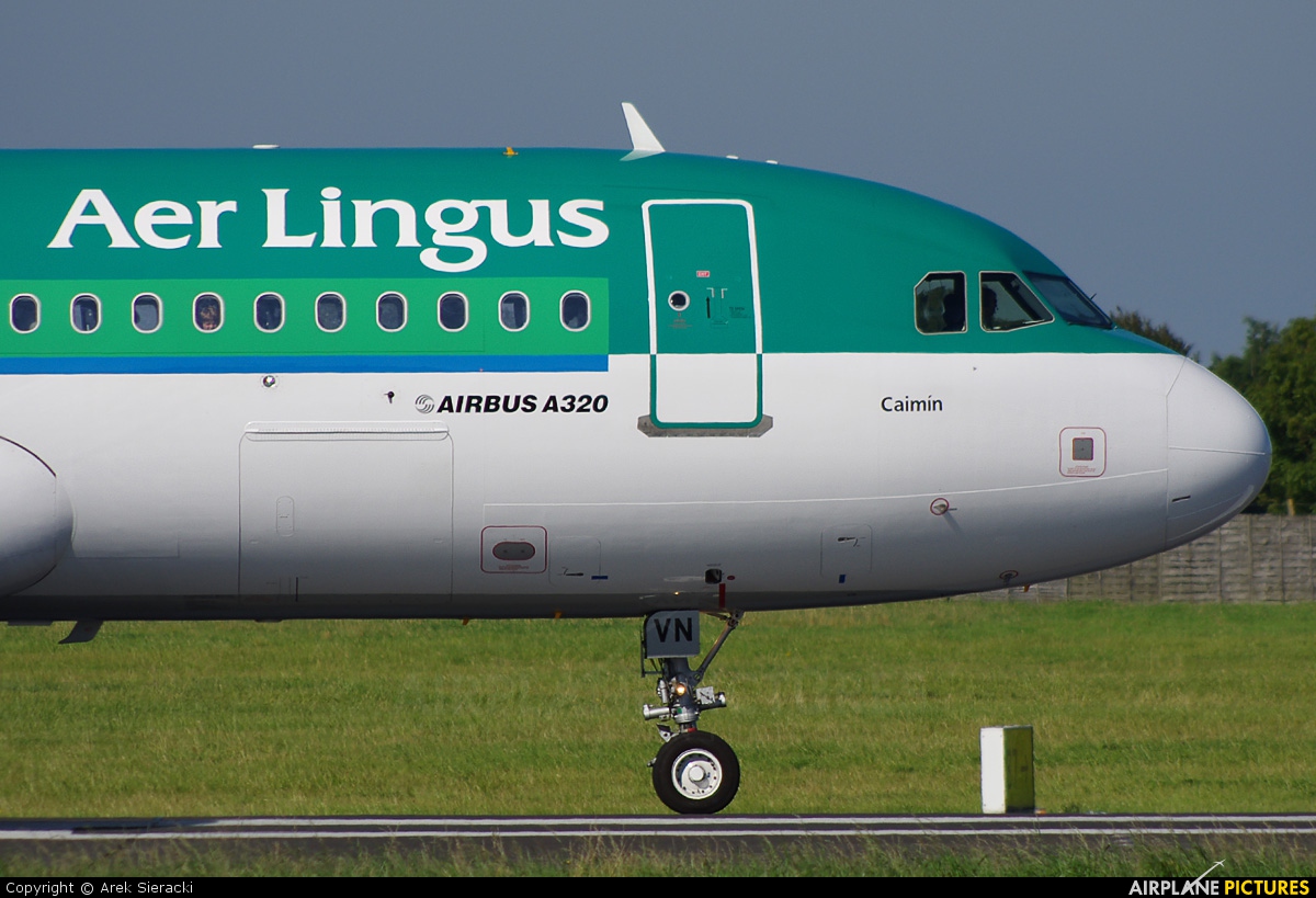 Aer Lingus EI-DVN aircraft at Dublin