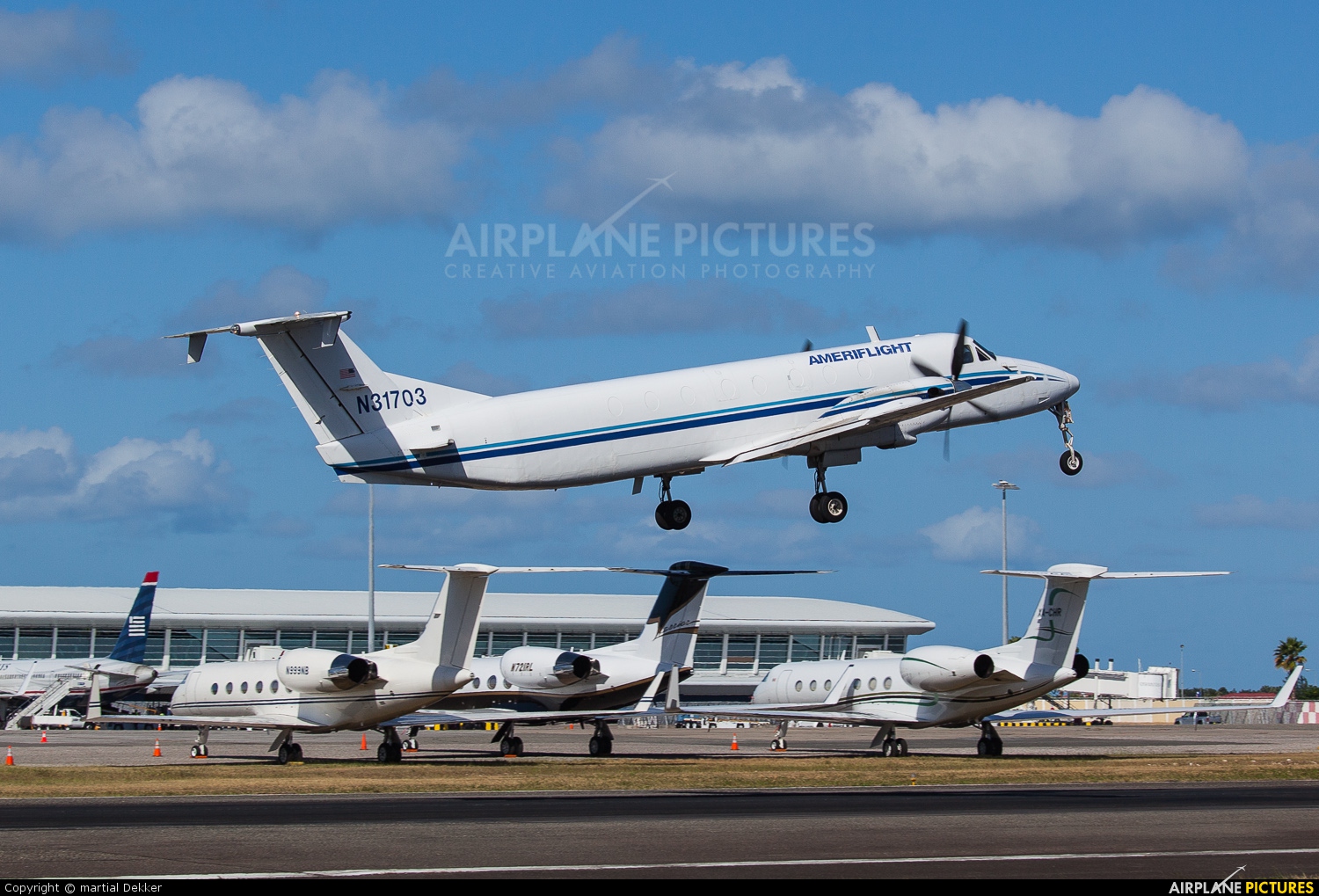 Ameriflight N31703 aircraft at Sint Maarten - Princess Juliana Intl
