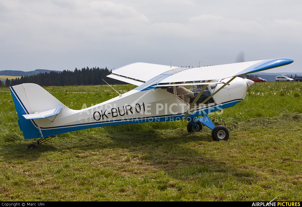 Private OK-BUR01 aircraft at Částkovice