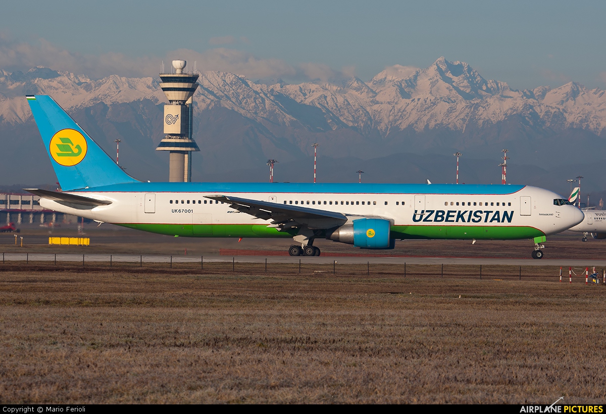 Uzbekistan Airways UK67001 aircraft at Milan - Malpensa